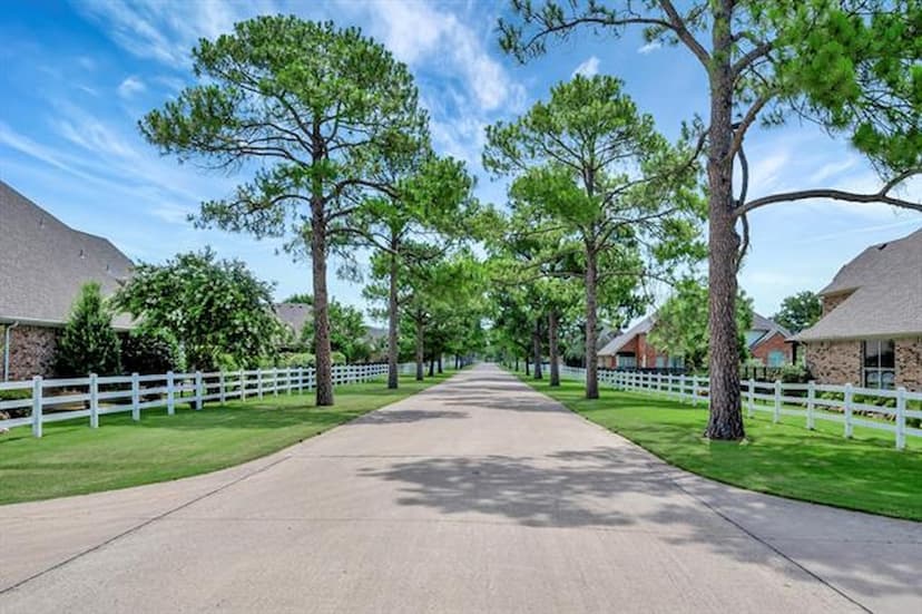 Shady Shores, TX commercial concrete contractors