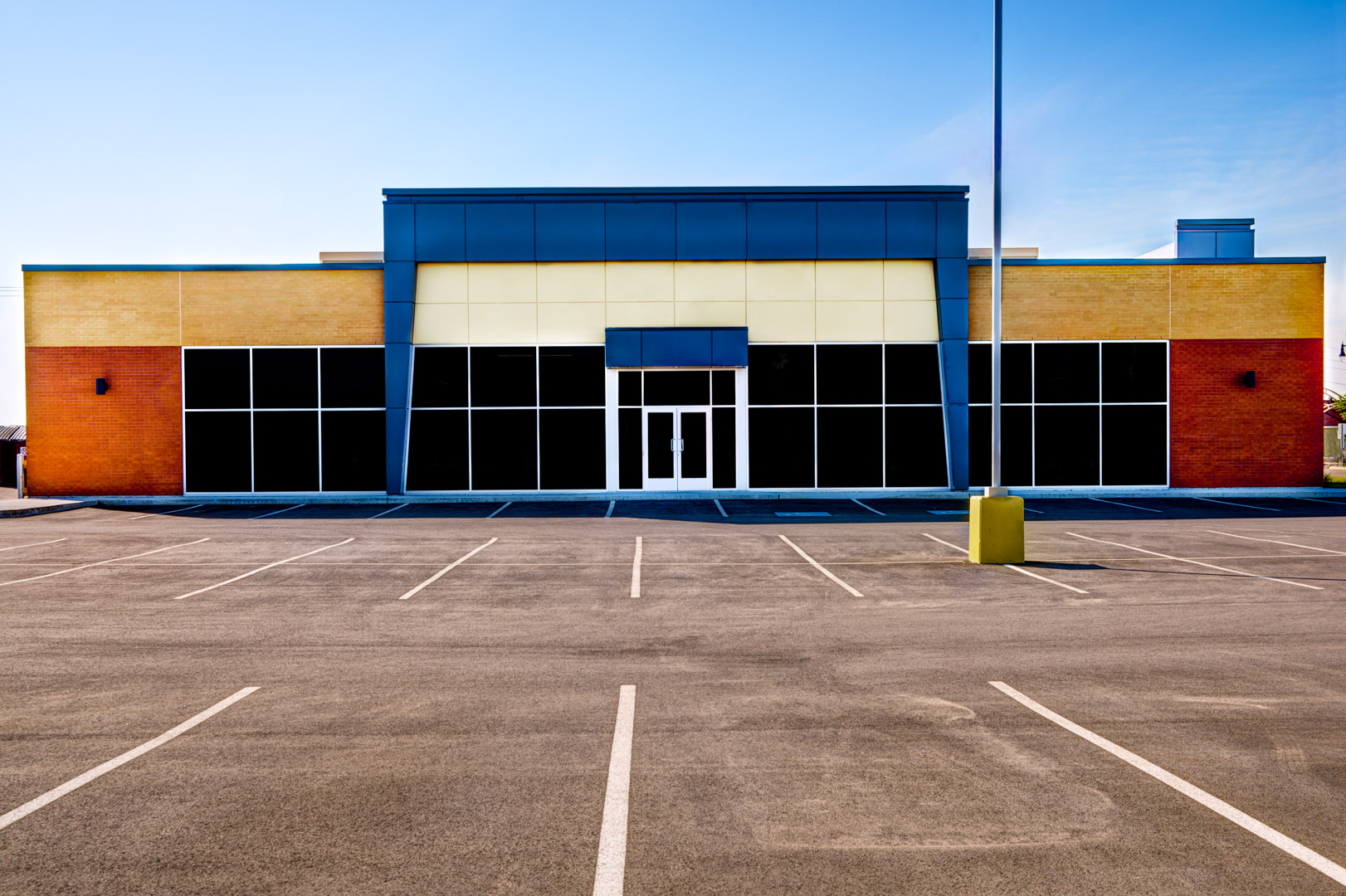 Retail Storefront Builders - Commercial concrete construction in Carrollton, Texas